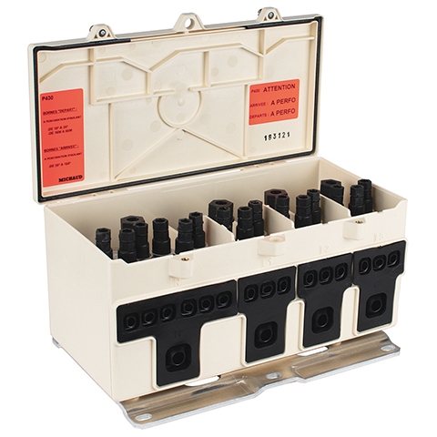 BOITIER DE CONNEXION AERIEN A PERFO ISOLANT 6902151 *